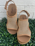 Caramel Mesh Carley Corkys