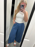 The Easy Breezy Cropped Pants